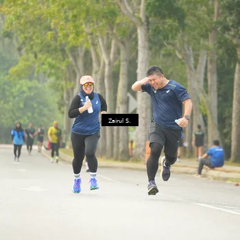 Runner Photo 8190913