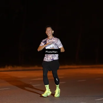 Runner Photo 8190917