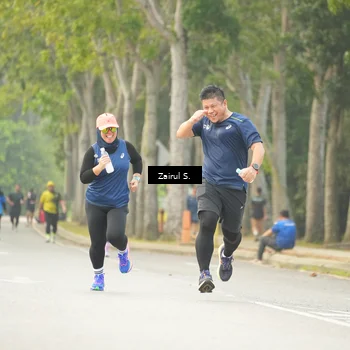 Runner Photo 8190933