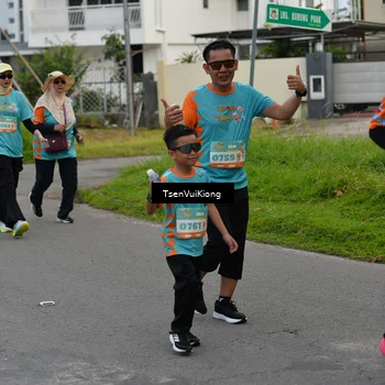 Runner Photo 8190989