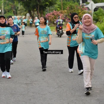 Runner Photo 8191476