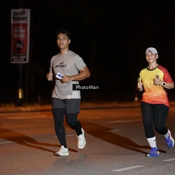 Runner Photo 8192261