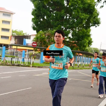 Runner Photo 8192374