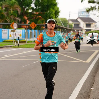 Runner Photo 8192660