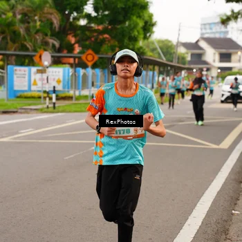 Runner Photo 8192673
