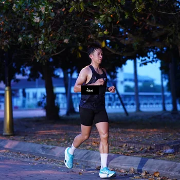 Runner Photo 8192835