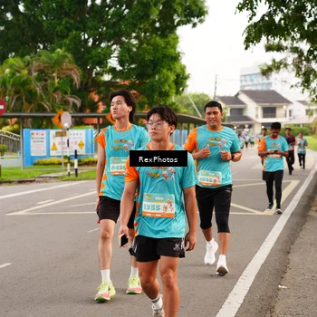 Runner Photo 8192853