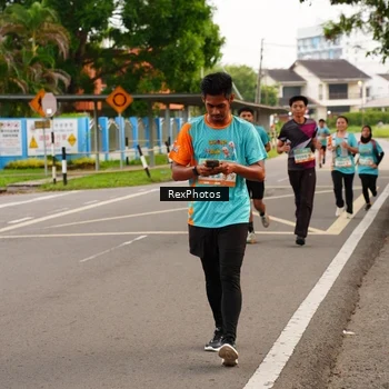 Runner Photo 8192866