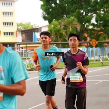 Runner Photo 8192869