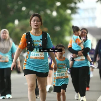 Runner Photo 8192875