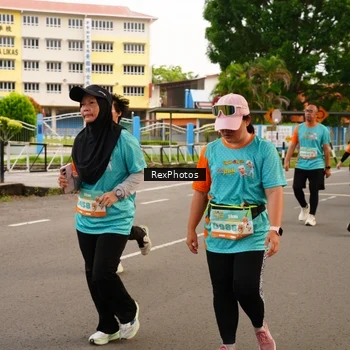 Runner Photo 8192909