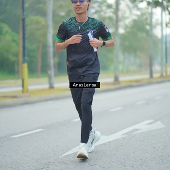 Runner Photo 8192984