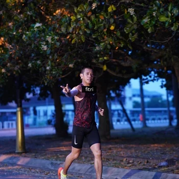Runner Photo 8193010