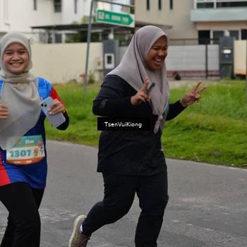 Runner Photo 8193118
