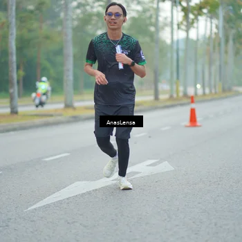 Runner Photo 8193121