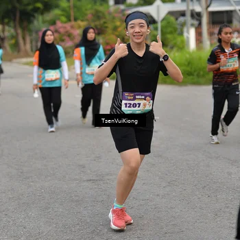 Runner Photo 8193143