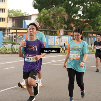 Runner Photo 8193251