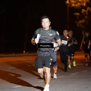 Runner Photo 8193346