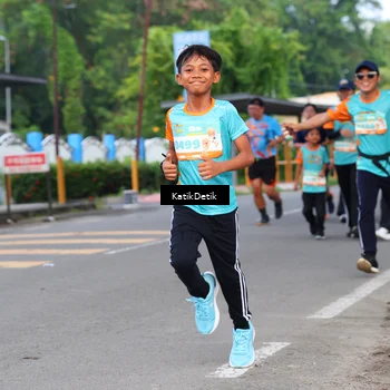 Runner Photo 8193365