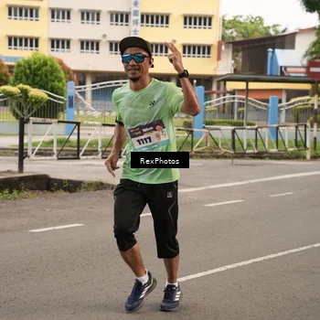 Runner Photo 8193373