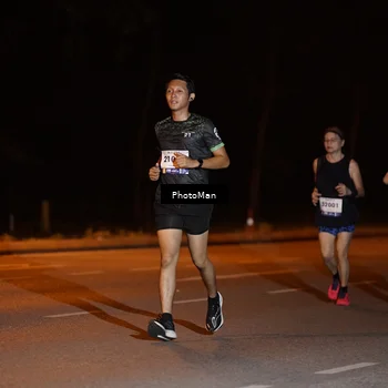 Runner Photo 8193391