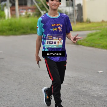 Runner Photo 8193417