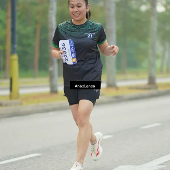 Runner Photo 8193451