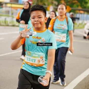 Runner Photo 8193480