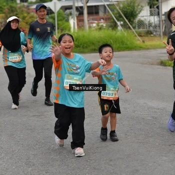Runner Photo 8193499