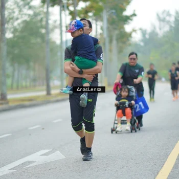 Runner Photo 8193598
