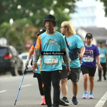 Runner Photo 8193635