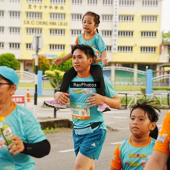 Runner Photo 8193643