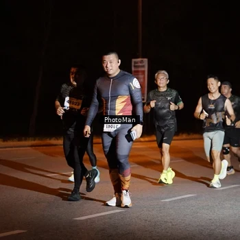 Runner Photo 8193653