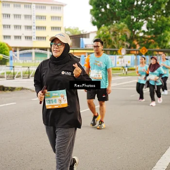 Runner Photo 8193687