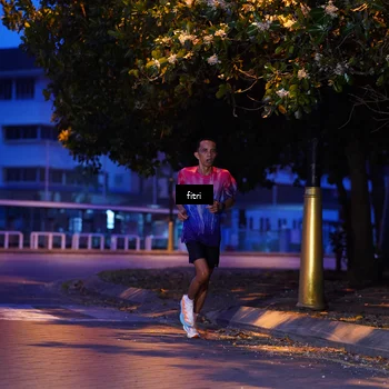 Runner Photo 8193853