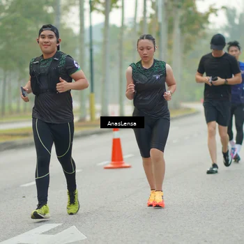 Runner Photo 8193915