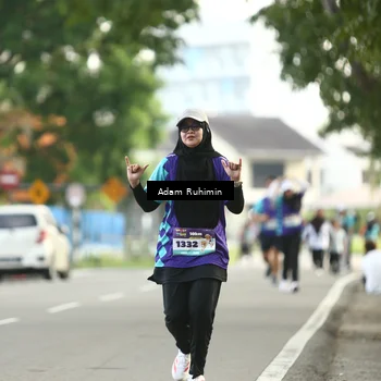Runner Photo 8194001