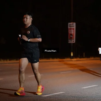 Runner Photo 8194017