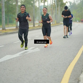 Runner Photo 8194044