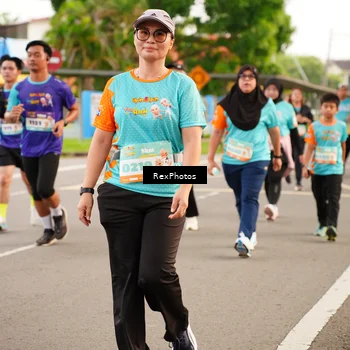 Runner Photo 8194058