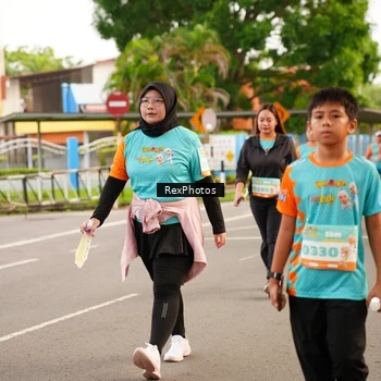 Runner Photo 8194076