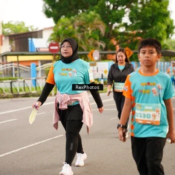 Runner Photo 8194086