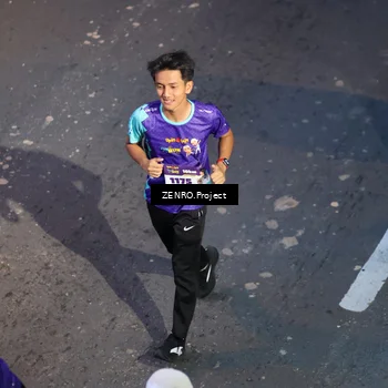 Runner Photo 8194100