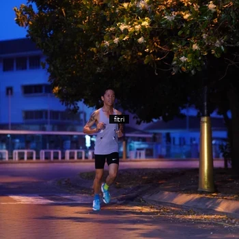 Runner Photo 8194106