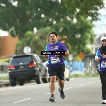 Runner Photo 8194111