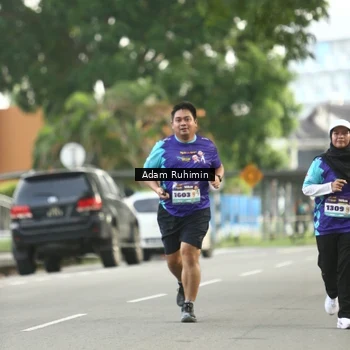 Runner Photo 8194116