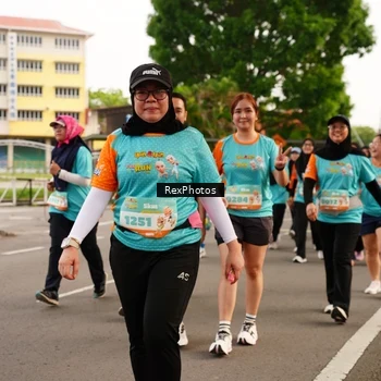 Runner Photo 8194150
