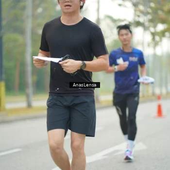 Runner Photo 8194185