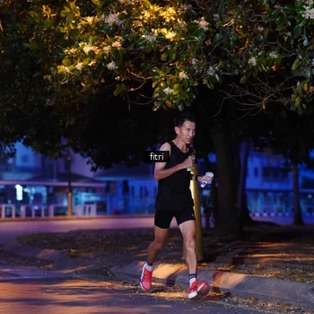 Runner Photo 8194202
