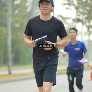 Runner Photo 8194208